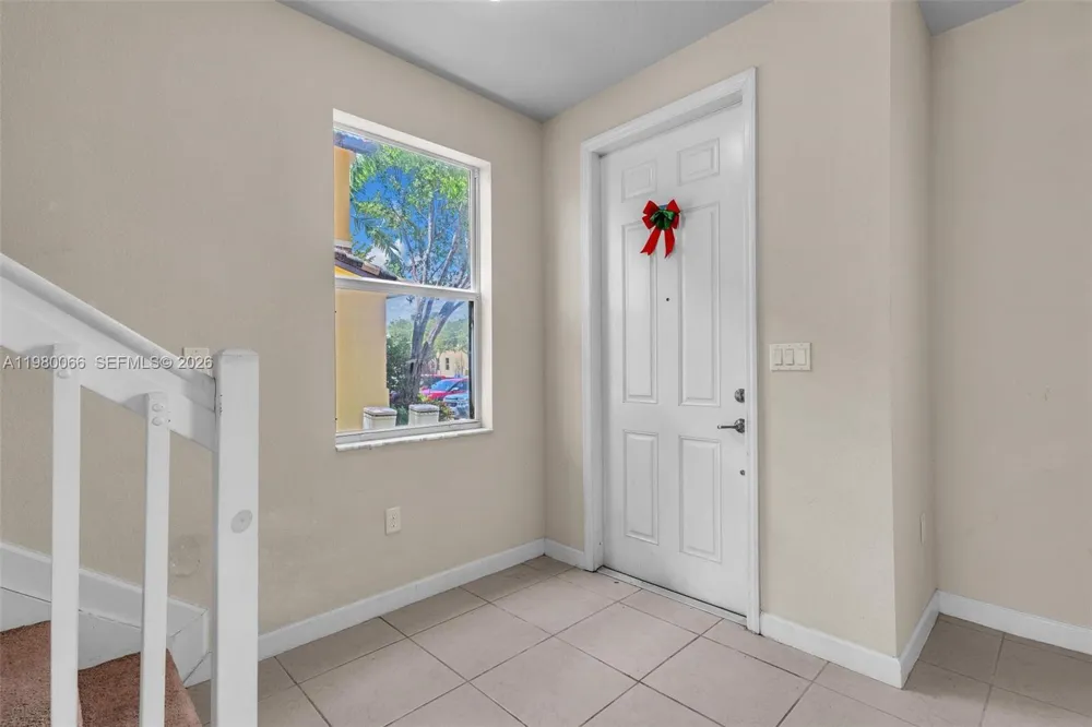 9011 SW 227th St #1 Cutler Bay, FL 33190