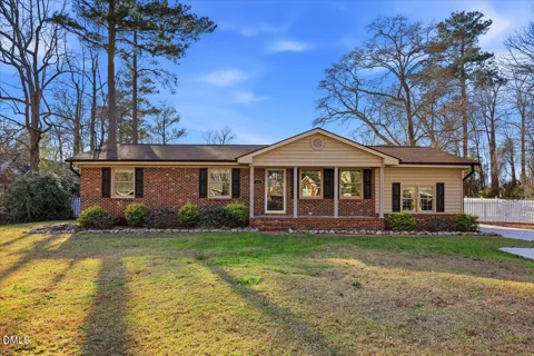 133 Crescent Street