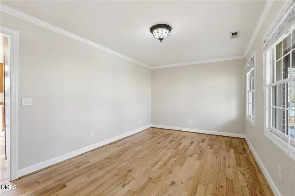133 Crescent Street Pine Level, NC 27569