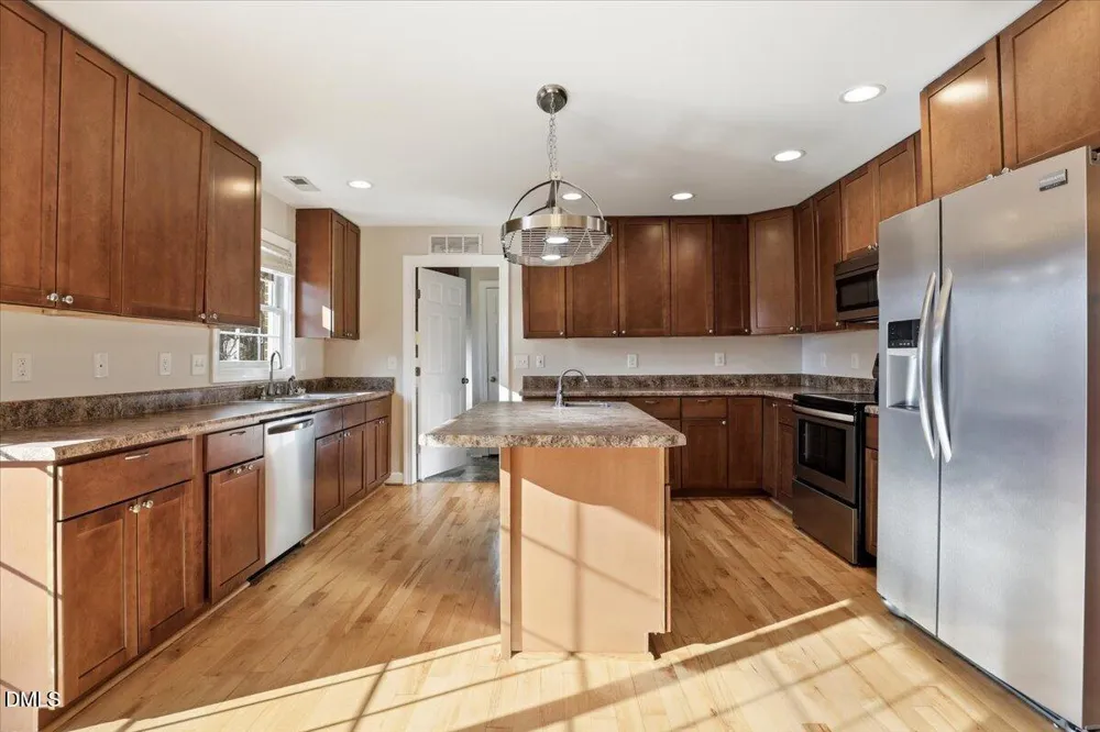 133 Crescent Street Pine Level, NC 27569