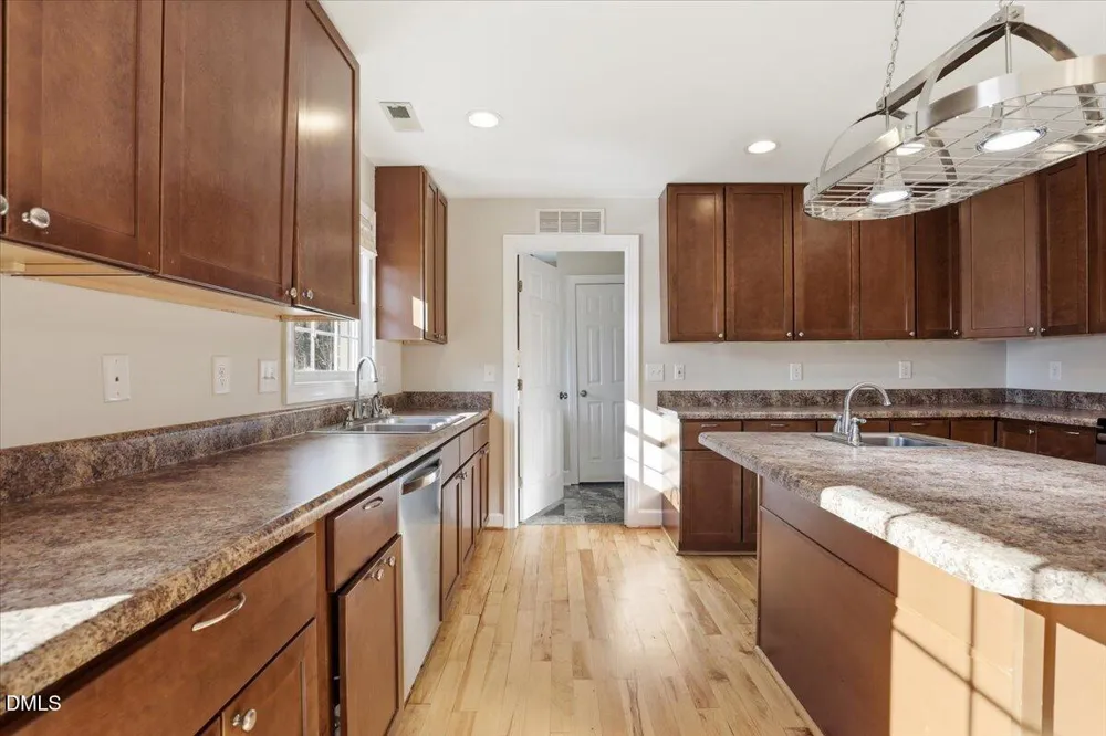 133 Crescent Street Pine Level, NC 27569
