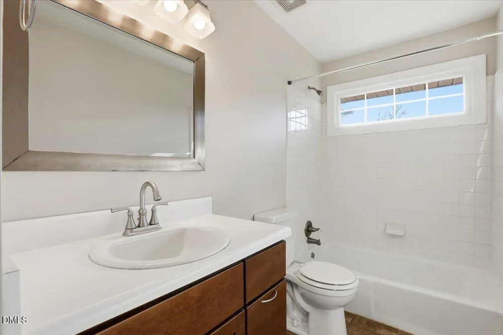 133 Crescent Street Pine Level, NC 27569