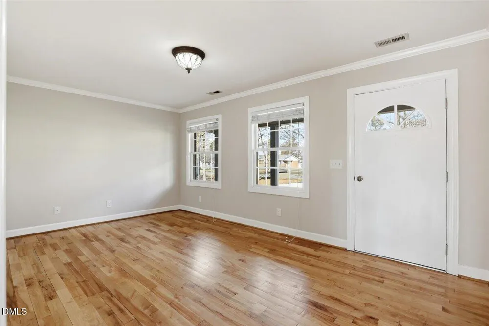 133 Crescent Street Pine Level, NC 27569