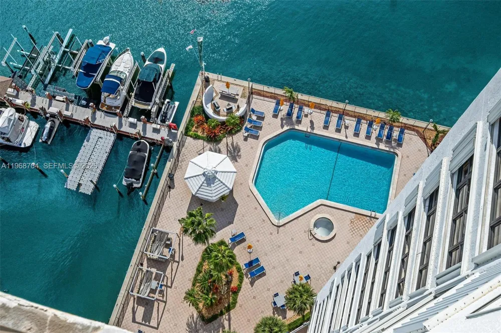 300 Three Islands Blvd #PH4A Hallandale Beach, FL 33009
