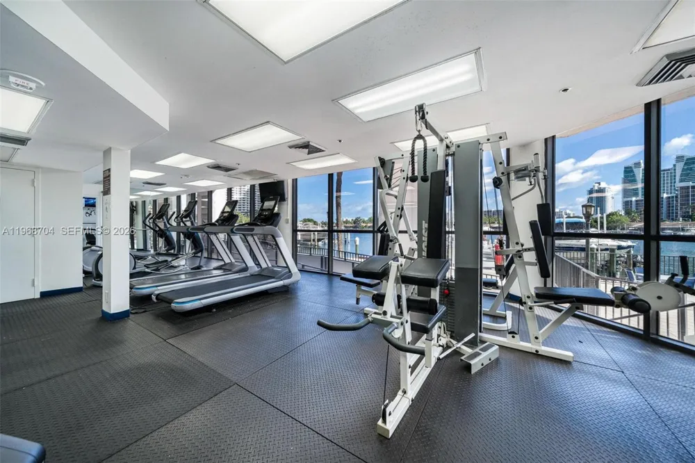 300 Three Islands Blvd #PH4A Hallandale Beach, FL 33009