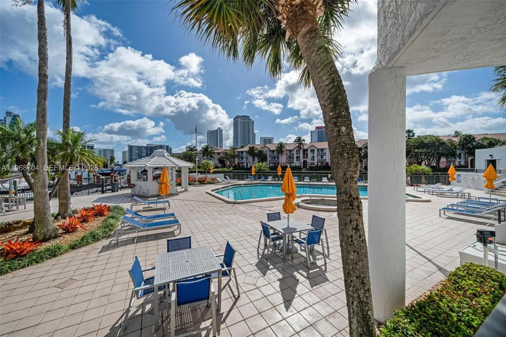 300 Three Islands Blvd #PH4A Hallandale Beach, FL 33009