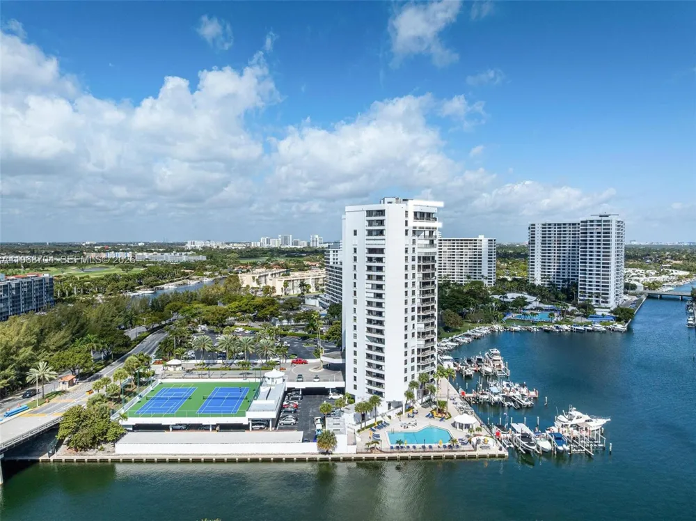 300 Three Islands Blvd #PH4A Hallandale Beach, FL 33009