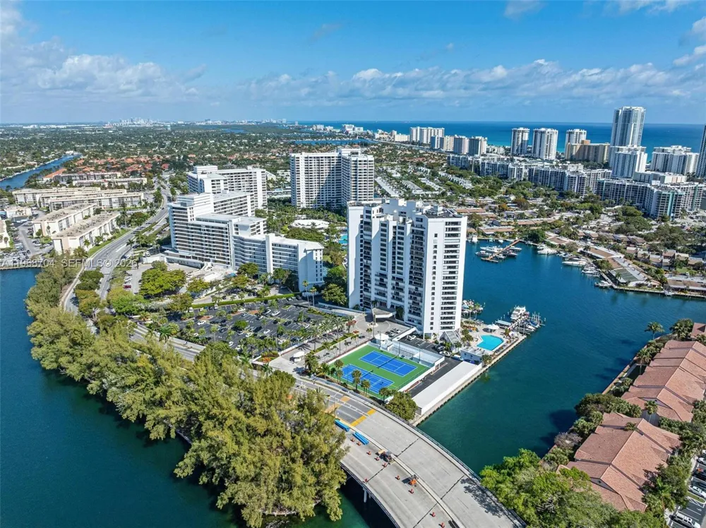 300 Three Islands Blvd #PH4A Hallandale Beach, FL 33009