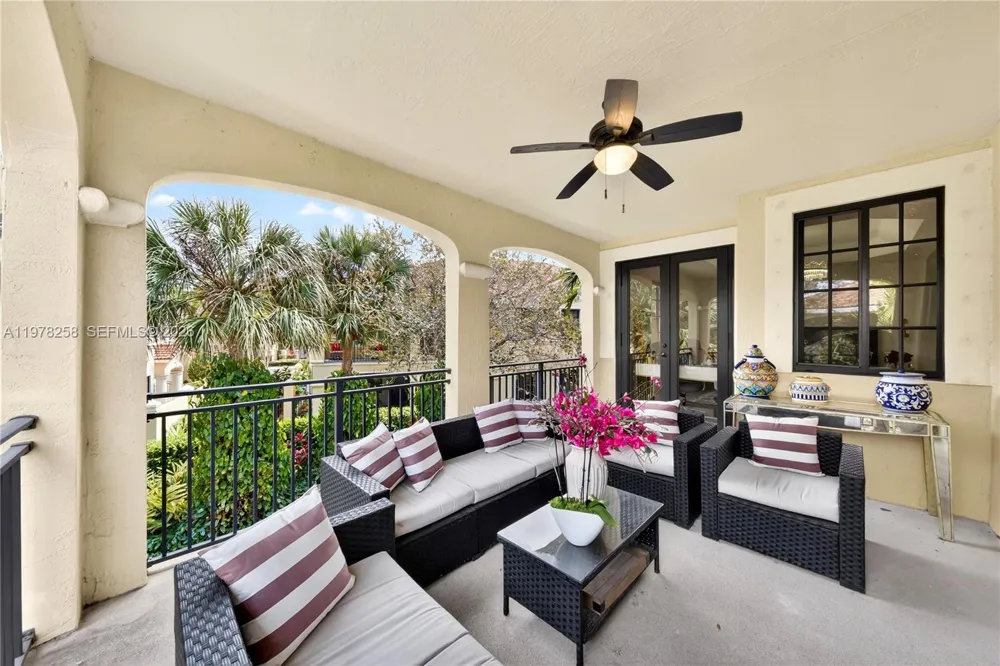 1506 Passion Vine Cir #23-3 Weston, FL 33326