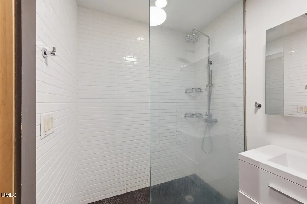 208 Rigsbee Avenue #Apt 207 Durham, NC 27701
