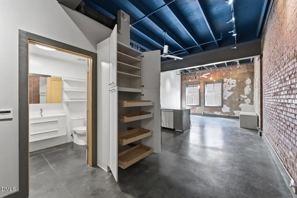 208 Rigsbee Avenue #Apt 207 Durham, NC 27701