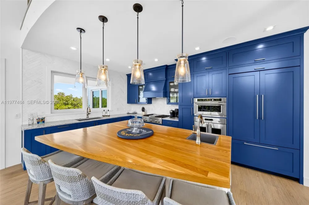 146 Mockingbird Rd Tavernier, FL 33070