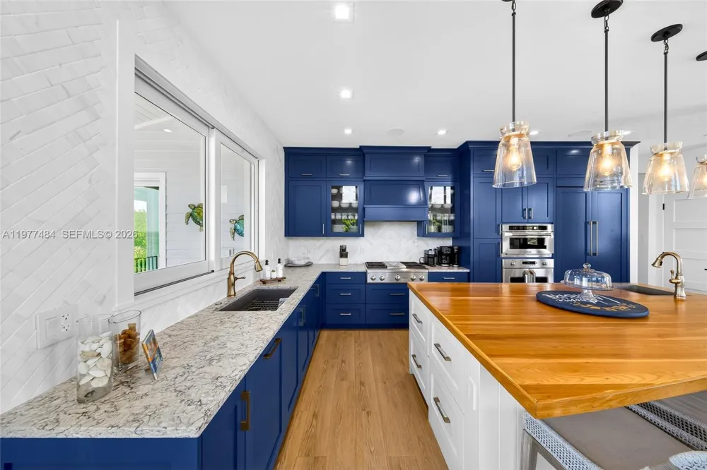 146 Mockingbird Rd Tavernier, FL 33070