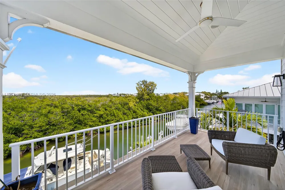 146 Mockingbird Rd Tavernier, FL 33070