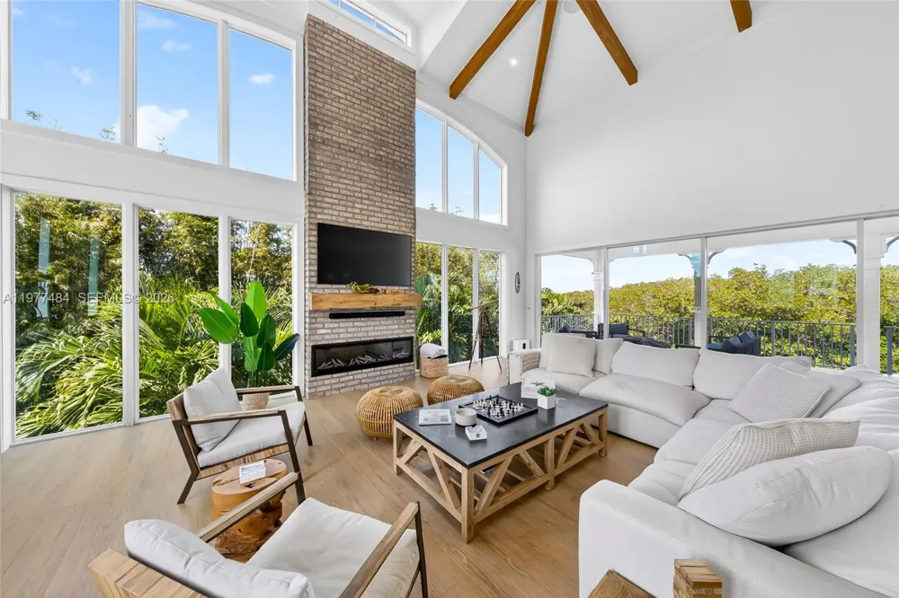 146 Mockingbird Rd Tavernier, FL 33070