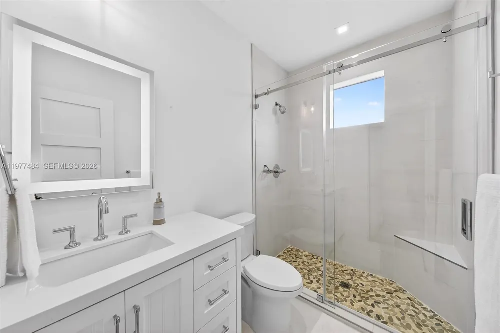 146 Mockingbird Rd Tavernier, FL 33070