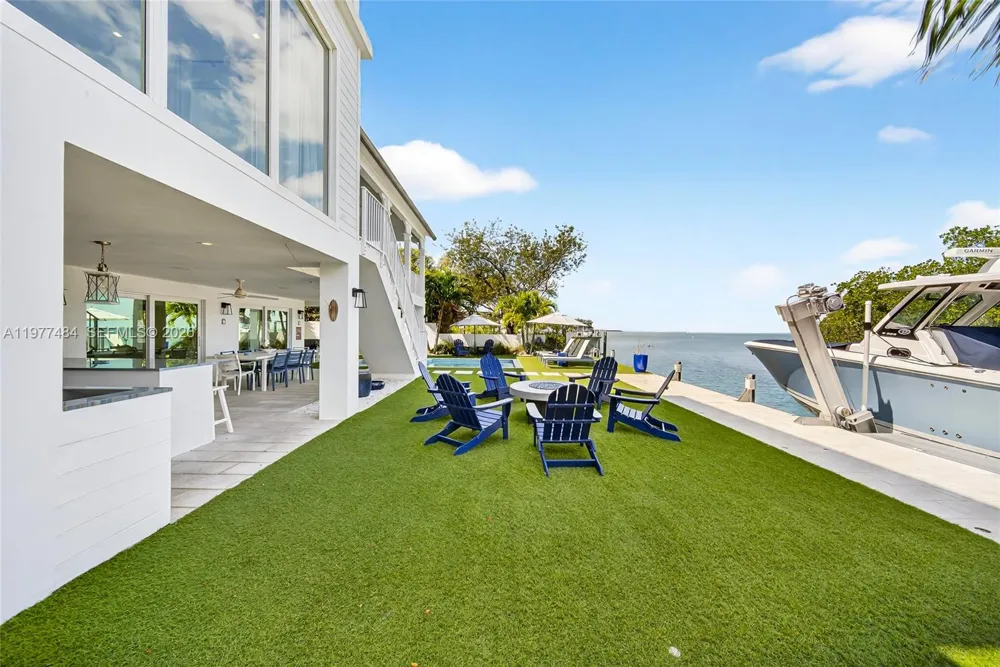 146 Mockingbird Rd Tavernier, FL 33070