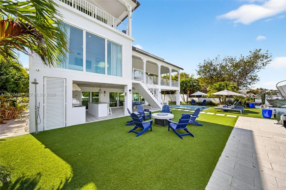 146 Mockingbird Rd Tavernier, FL 33070