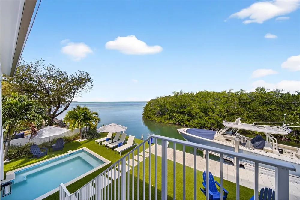 146 Mockingbird Rd Tavernier, FL 33070