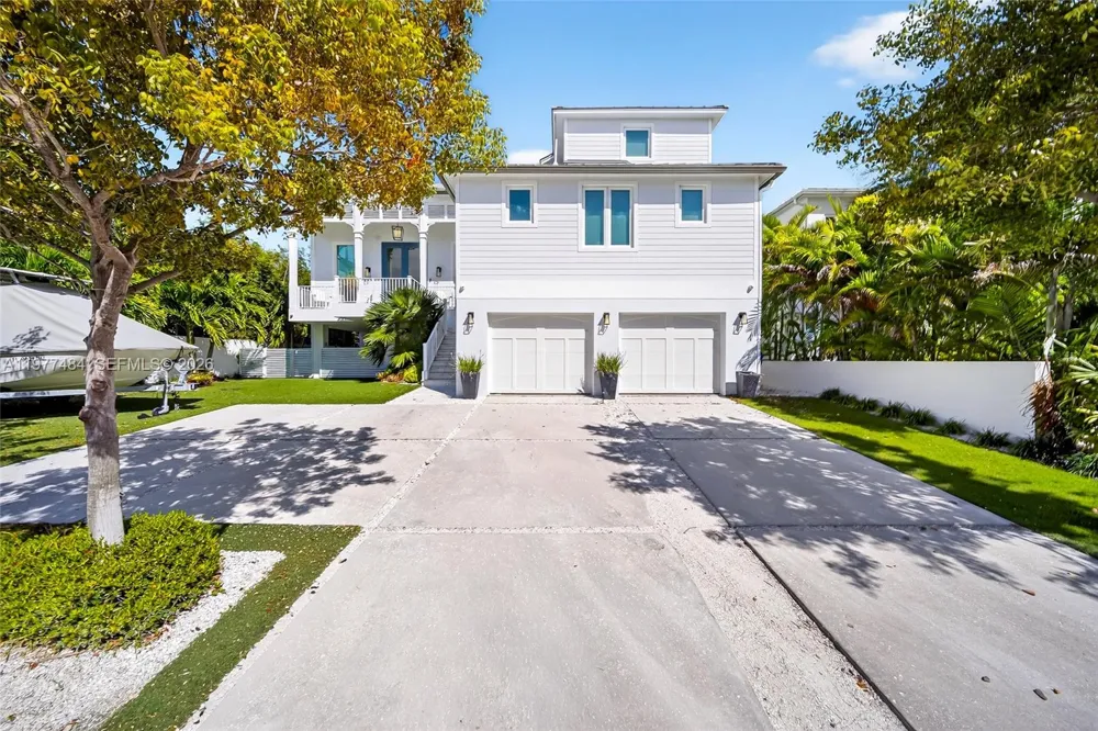 146 Mockingbird Rd Tavernier, FL 33070