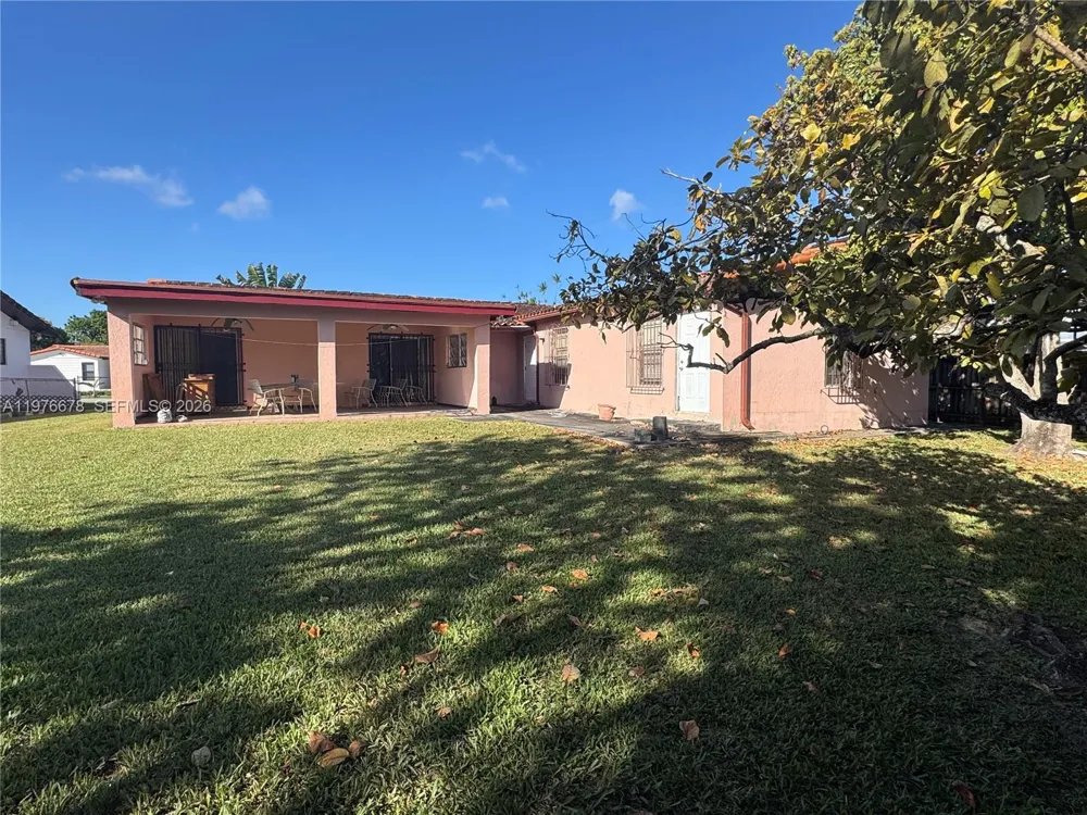 10730 SW 66th Dr Miami, FL 33173