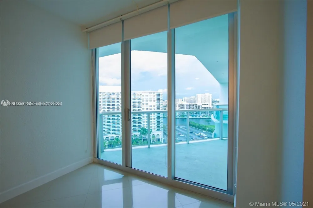 3801 S Ocean Dr #PH16S Hollywood, FL 33019