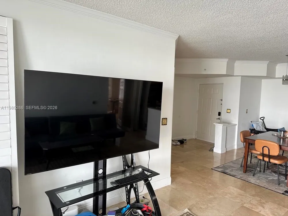 17100 Bay Rd #1904 Sunny Isles Beach, FL 33160