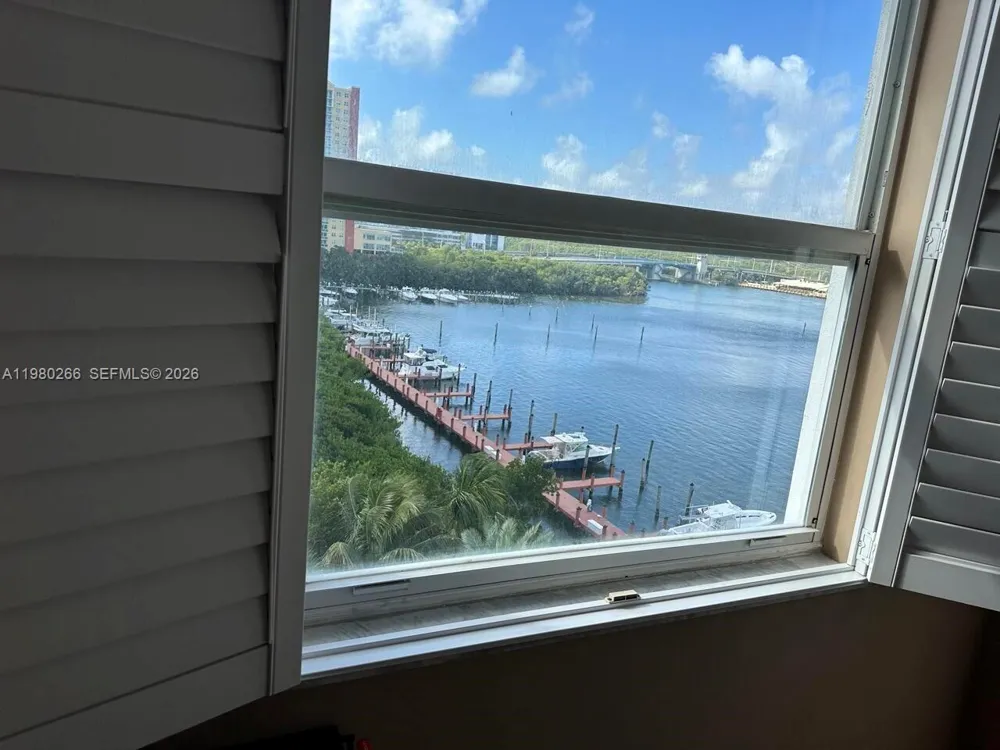 17100 Bay Rd #1904 Sunny Isles Beach, FL 33160