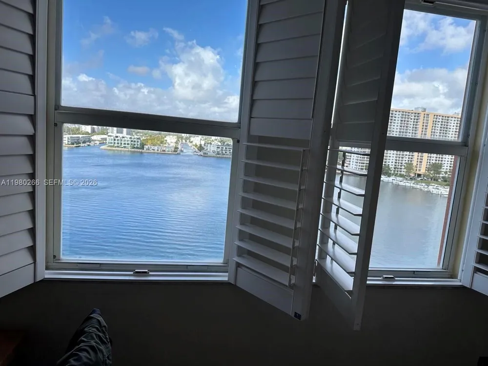 17100 Bay Rd #1904 Sunny Isles Beach, FL 33160