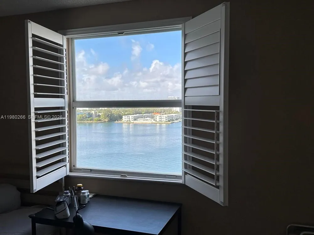 17100 Bay Rd #1904 Sunny Isles Beach, FL 33160