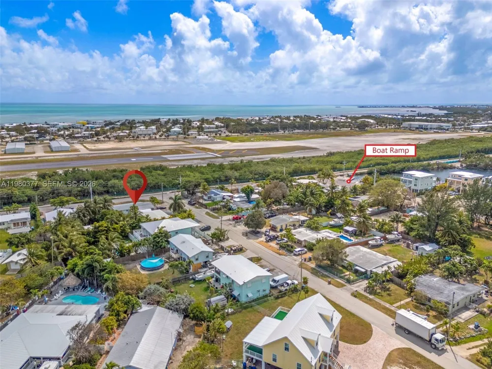 1262 Marlin Dr Marathon, FL 33050