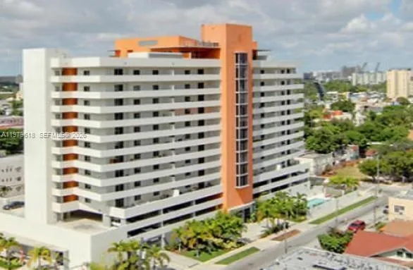 36 NW 6th Ave #801 Miami, FL 33128