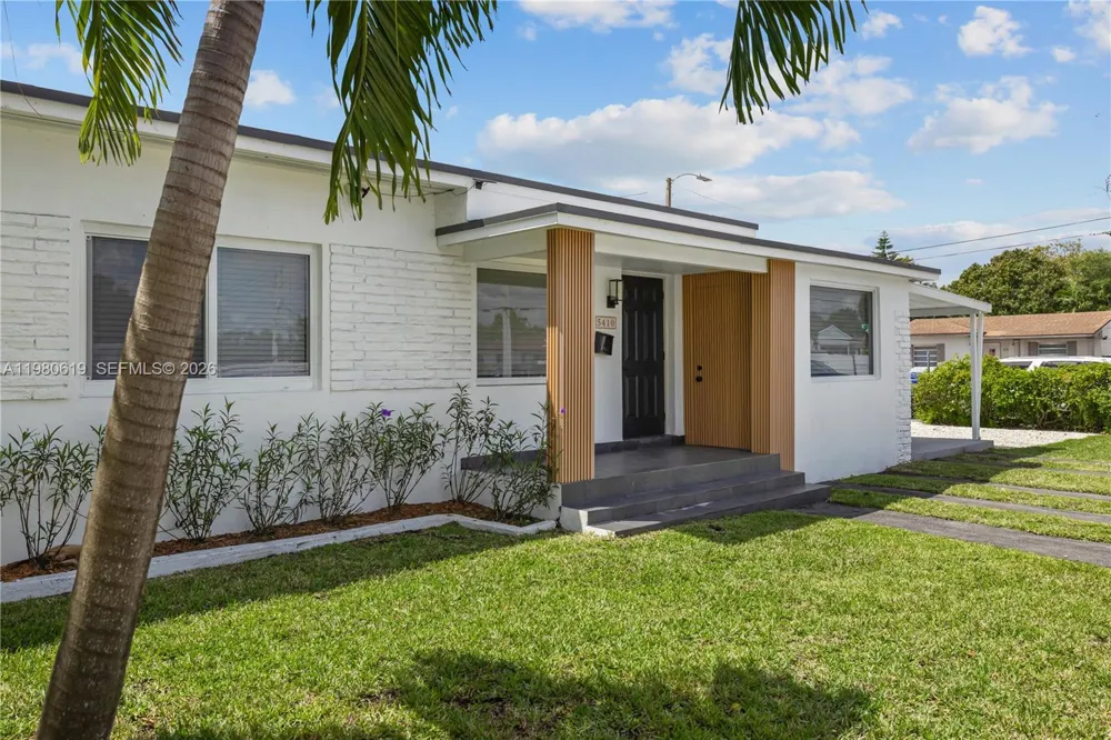 5410 SW 2nd Coral Gables, FL 33134