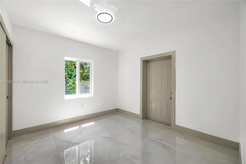 5410 SW 2nd Coral Gables, FL 33134