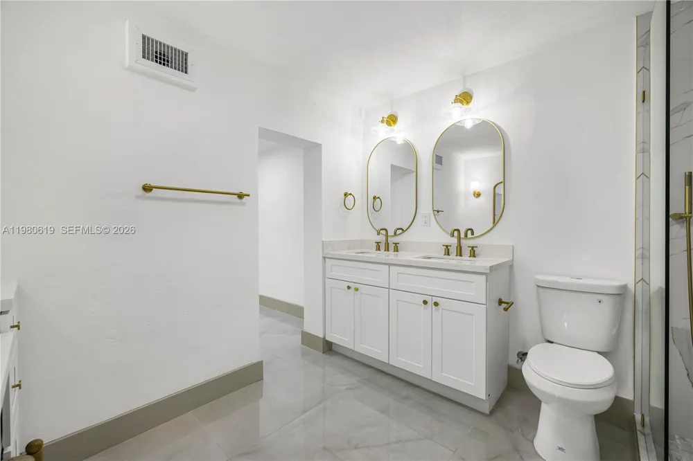 5410 SW 2nd Coral Gables, FL 33134