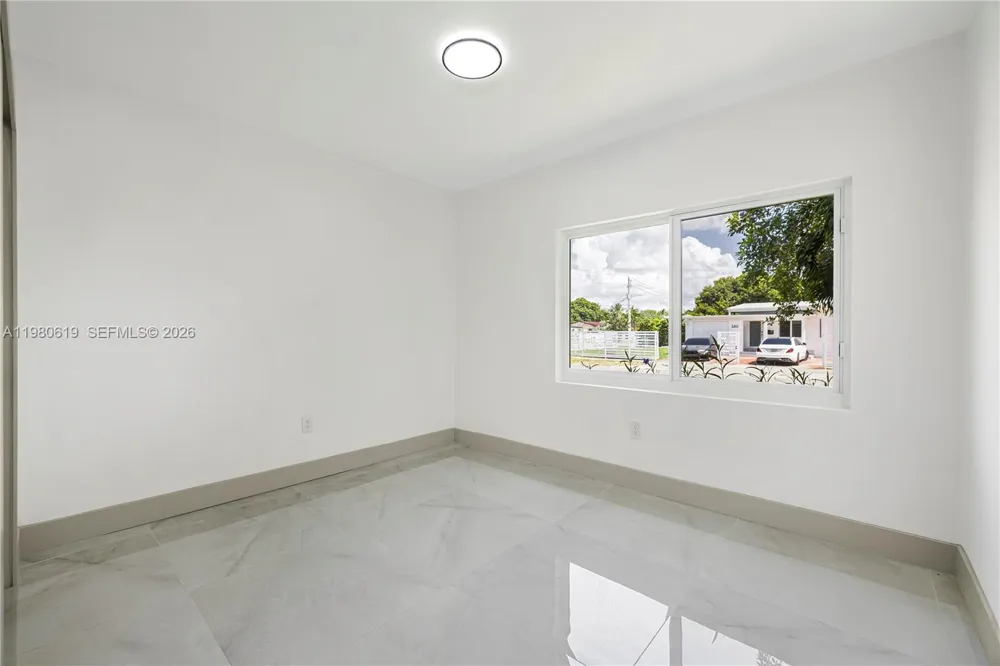 5410 SW 2nd Coral Gables, FL 33134