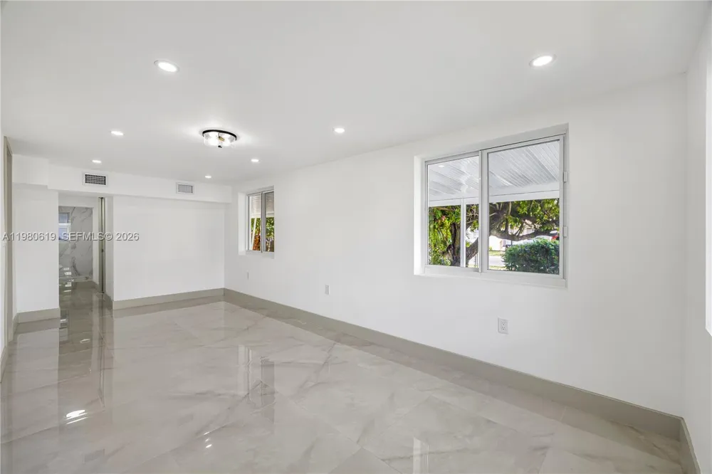 5410 SW 2nd Coral Gables, FL 33134