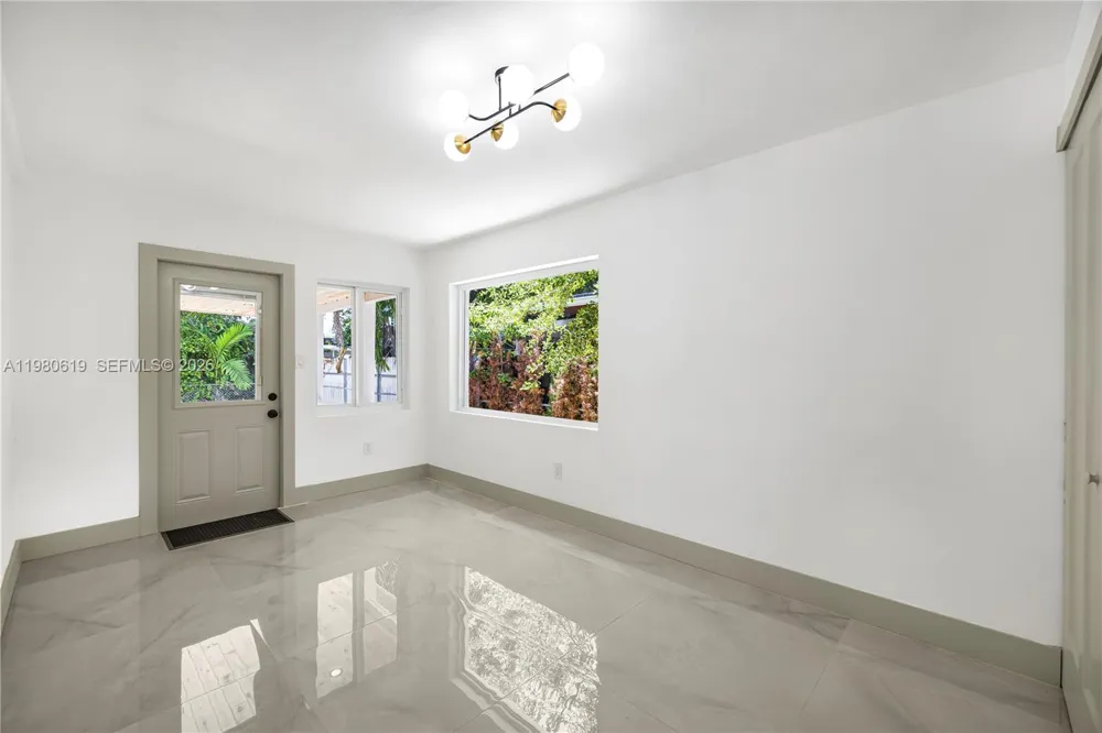 5410 SW 2nd Coral Gables, FL 33134