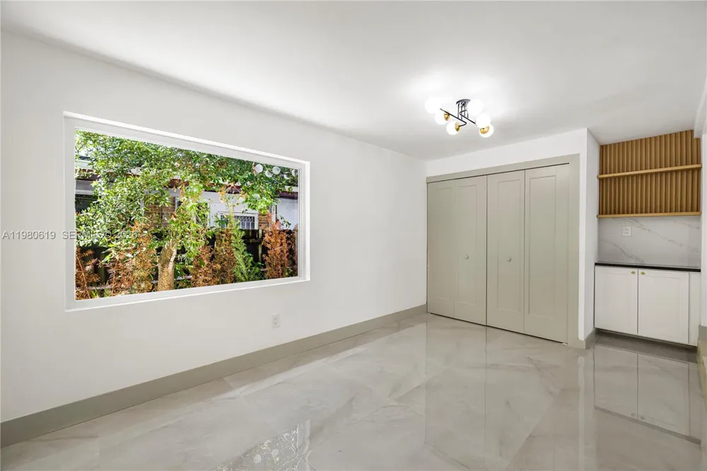 5410 SW 2nd Coral Gables, FL 33134