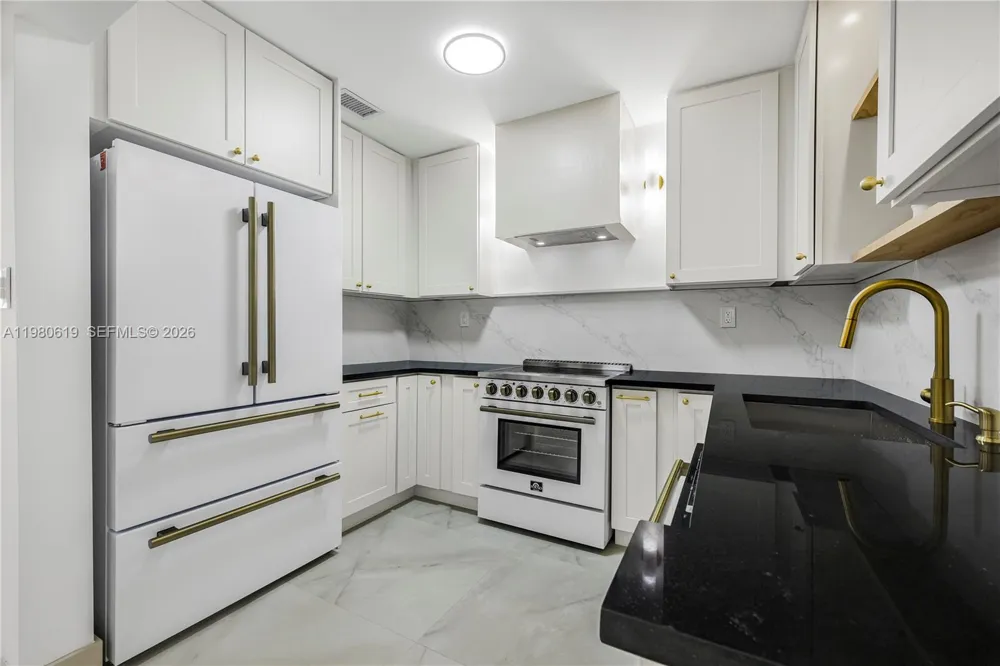 5410 SW 2nd Coral Gables, FL 33134