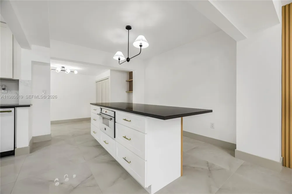 5410 SW 2nd Coral Gables, FL 33134