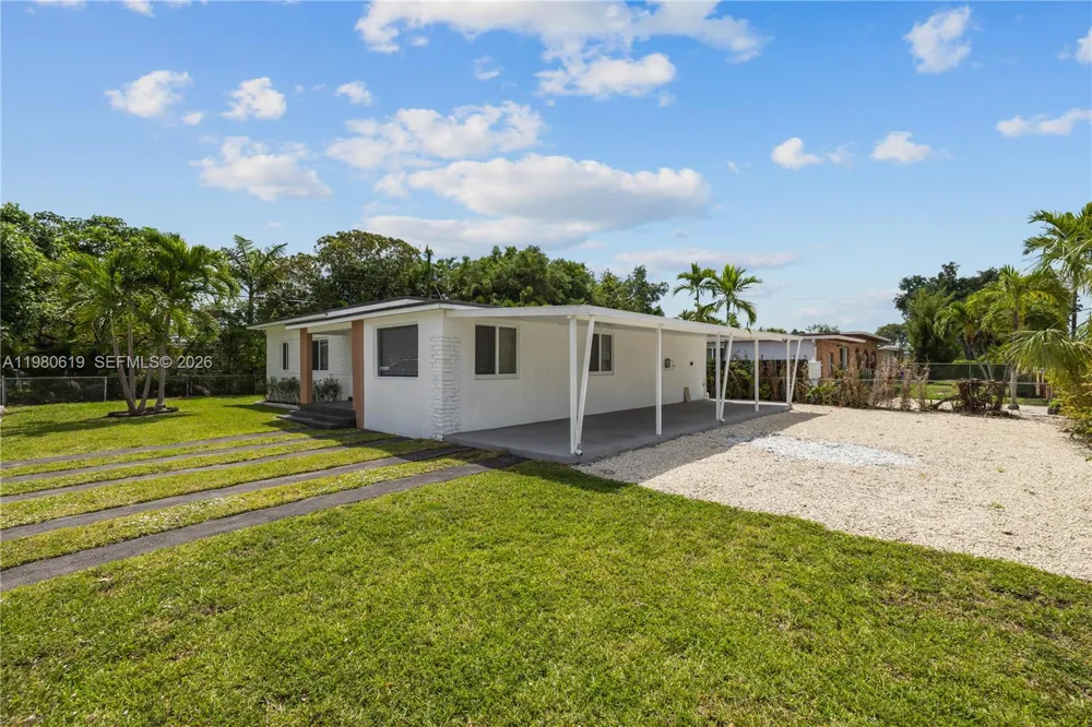 5410 SW 2nd Coral Gables, FL 33134