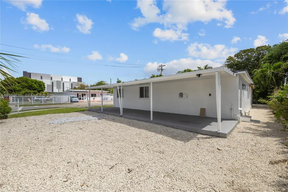 5410 SW 2nd Coral Gables, FL 33134