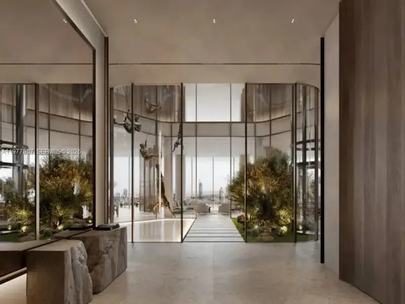 7 Crescent West #00 