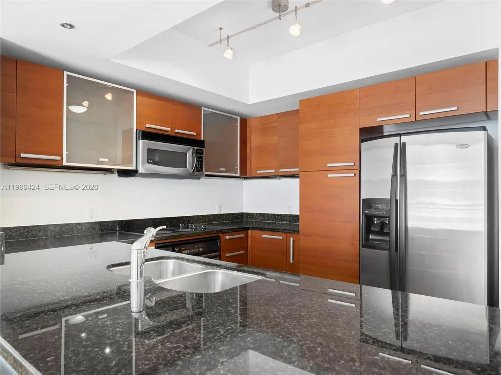 2030 S Douglas Rd #610 Coral Gables, FL 33134