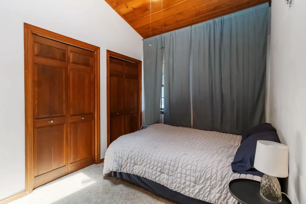 214 Laura Lane Bastrop, TX 78602