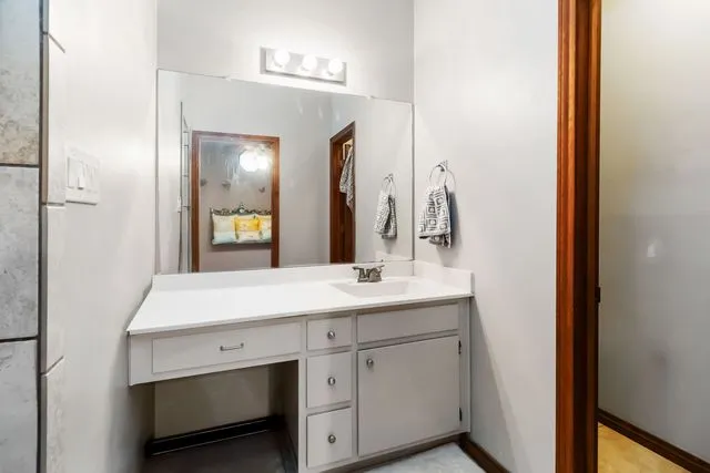 214 Laura Lane Bastrop, TX 78602