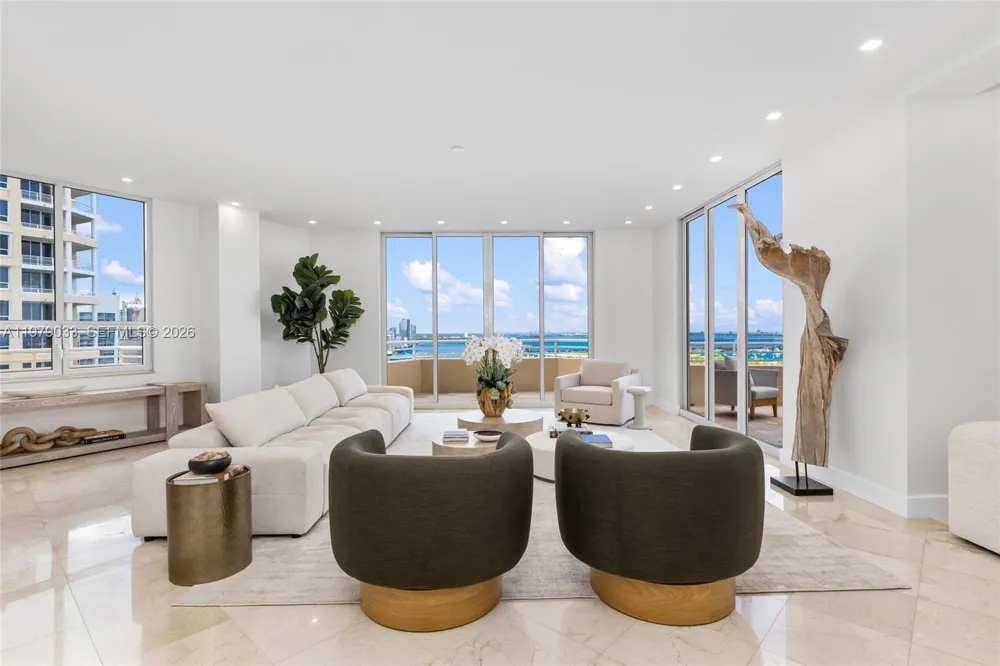 808 Brickell Key Dr #3901 Miami, FL 33131