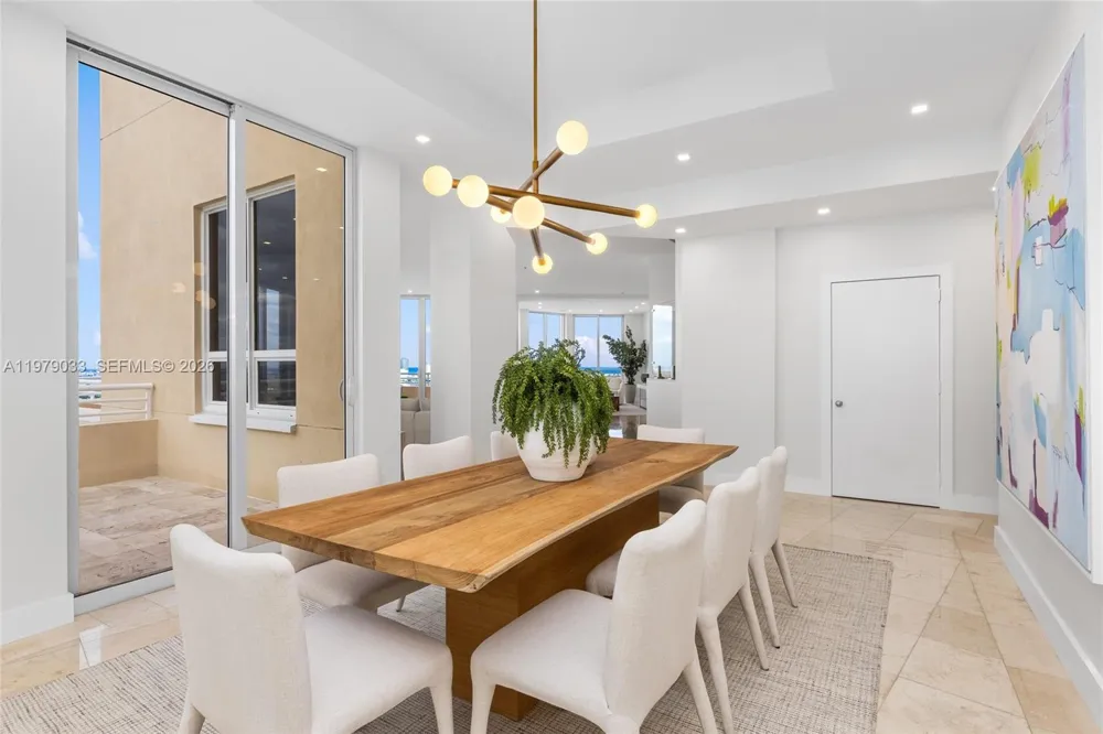 808 Brickell Key Dr #3901 Miami, FL 33131