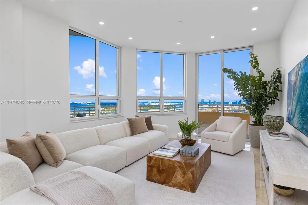 808 Brickell Key Dr #3901 Miami, FL 33131